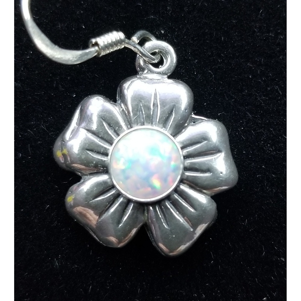 VINTAGE STYLE DAISY FLOWER STERLING SILVER &‎ OPAL DANGLE EARRINGS